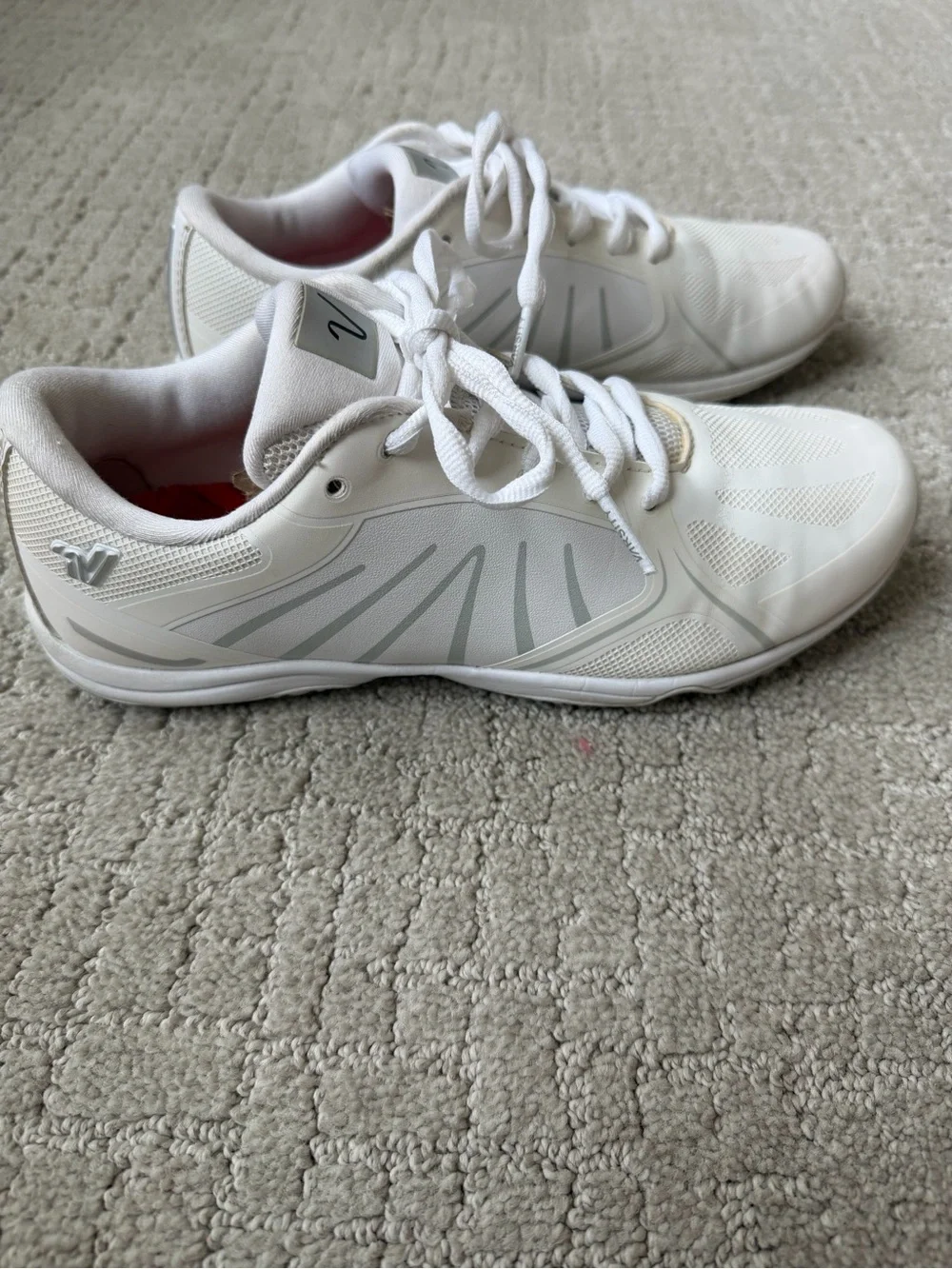 Varsity Miza+ White Cheer Shoes Size 8